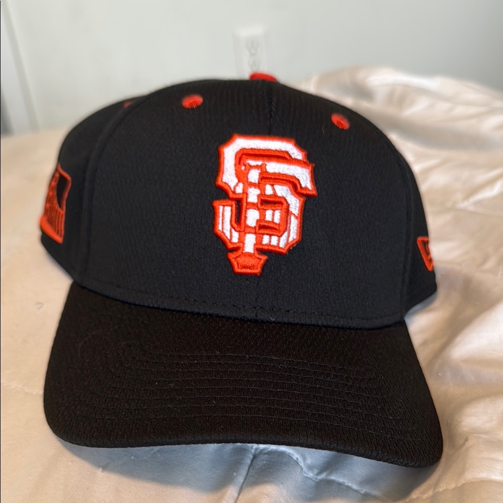 New Era Black and Orange SF Logo Hat
